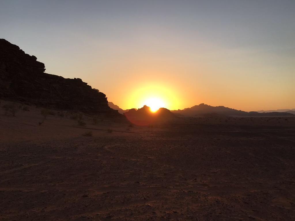 Bedouin Stylelife Camp Hotel Wadi Rum Buitenkant foto