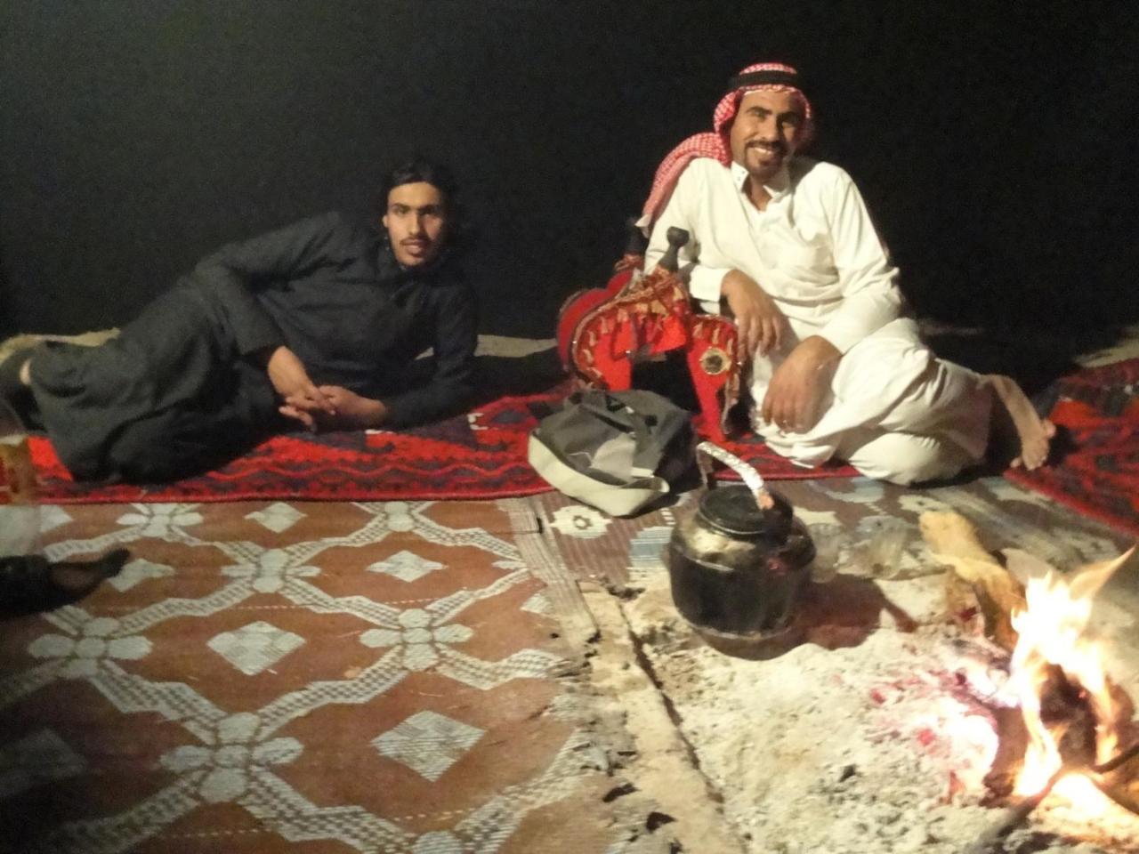 Bedouin Stylelife Camp Hotel Wadi Rum Buitenkant foto