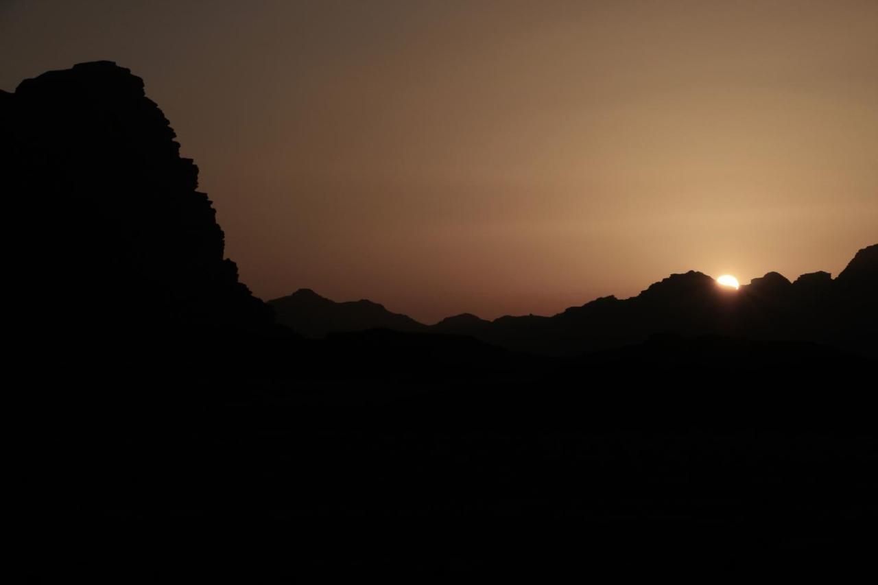 Bedouin Stylelife Camp Hotel Wadi Rum Buitenkant foto