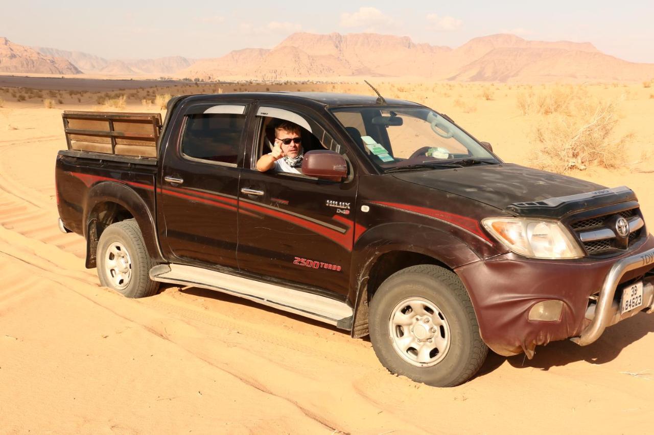 Bedouin Stylelife Camp Hotel Wadi Rum Buitenkant foto